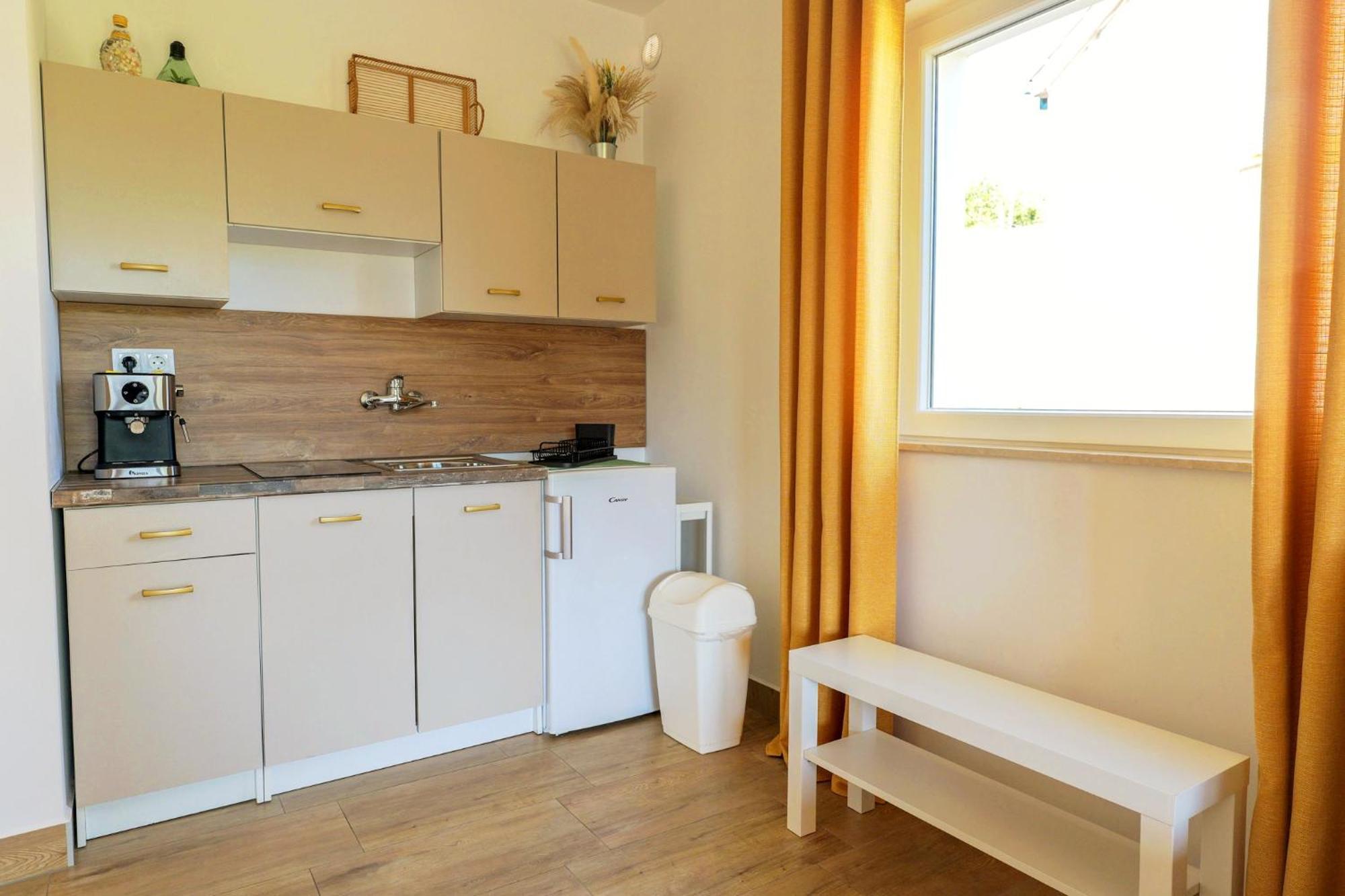 Apartments Chilla *** 洛帕 外观 照片