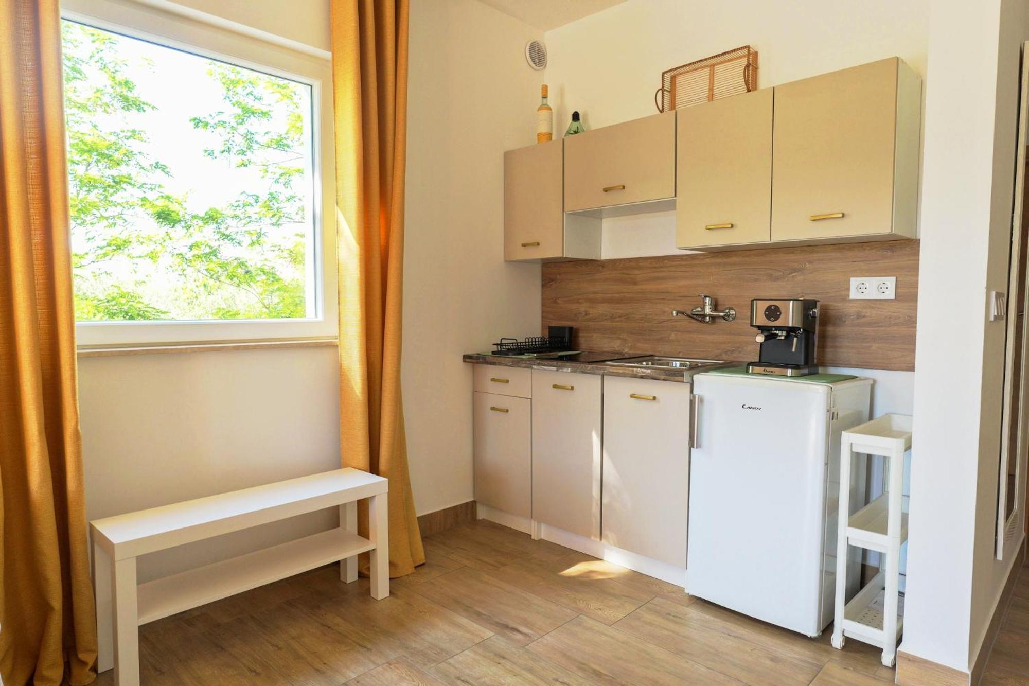 Apartments Chilla *** 洛帕 外观 照片